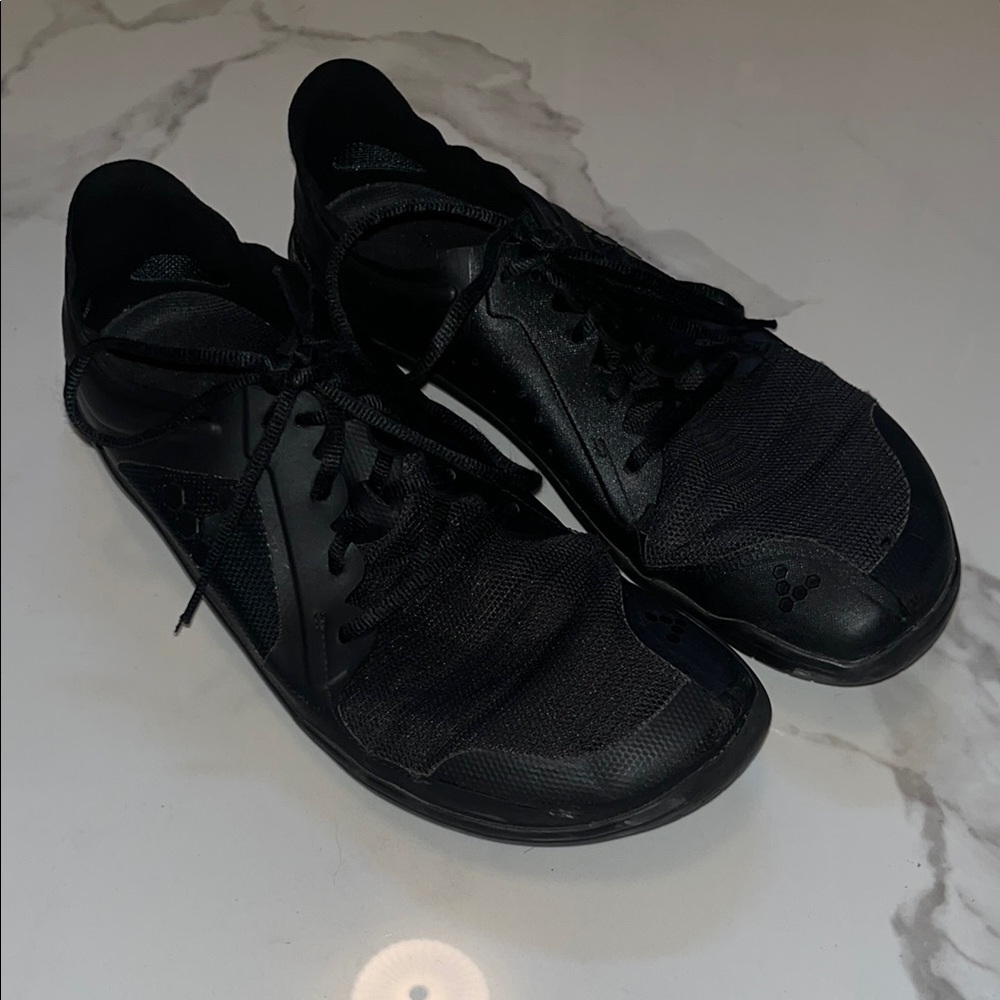 Vivo Barefoot Black Athletic Shoes Lightweight Mesh
